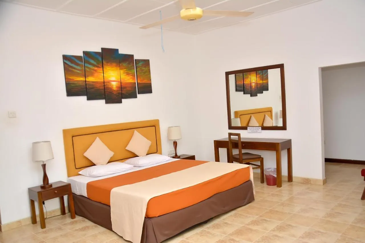Yolanda Villa Negombo Aparthotel