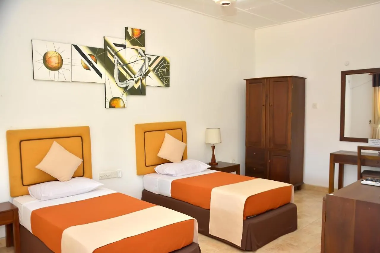 Yolanda Villa Negombo
